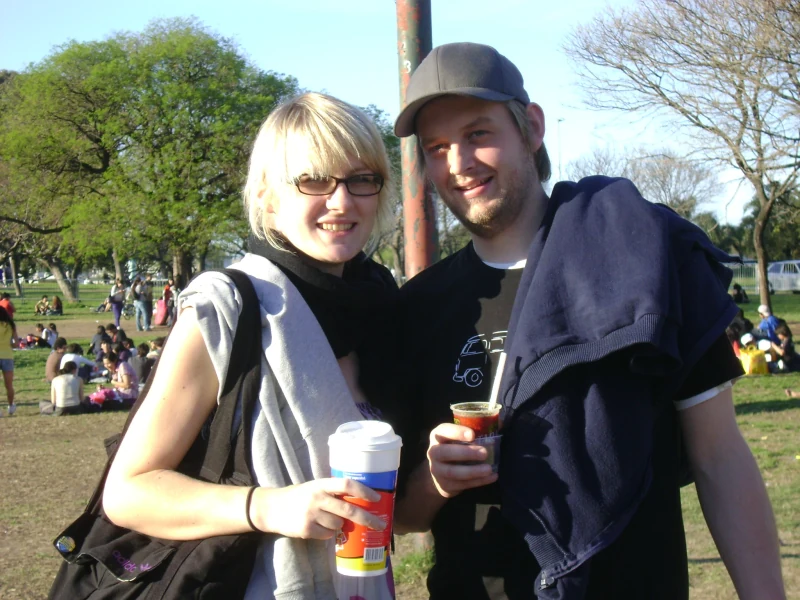 Verbum students sharing mate in a Buenos Aires park